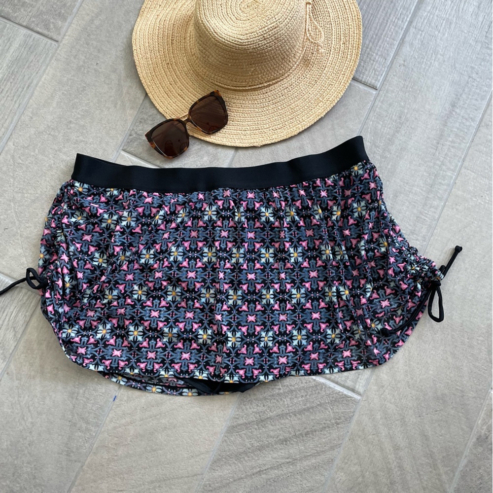 Cacique Swim Skirt Swim Suit Bottom Size 28
